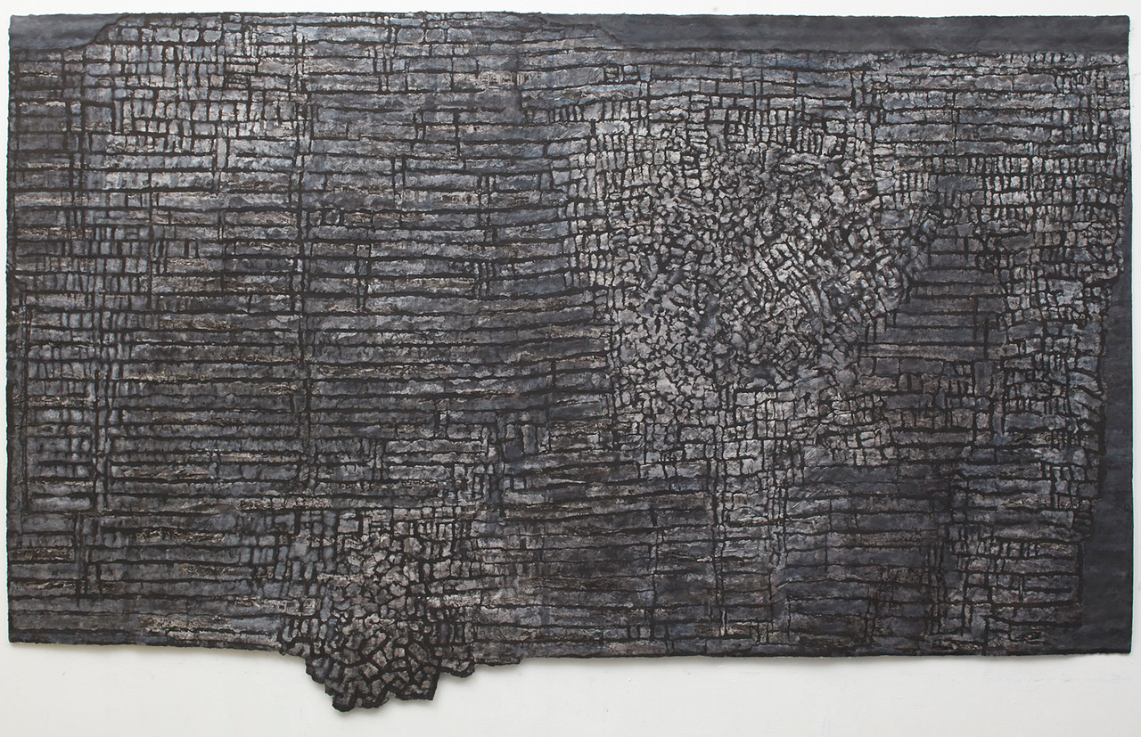 Destruksjon Kubane (Destruction Kubane), Bl.teknikk, Daphne fiber, akryl, pigment, pva på håndlaget papir, 2016